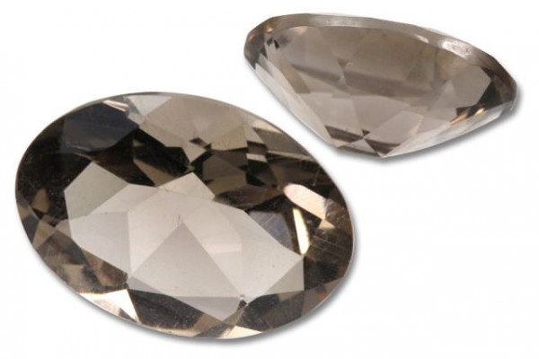 Oval facettiert 13x18mm, Rauchquarz