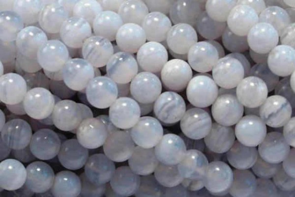 4mm/40cm Kugelstrang, Chalcedon