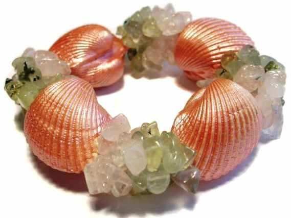 Armband 23mm/19cm, rosa Muscheln, Rosenquarz und Prehnit-Chips