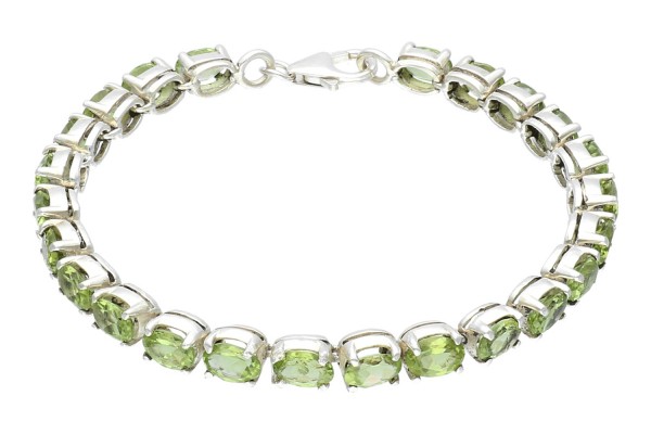 Armband mit 24 facettierten Peridot-Ovalen 5x7mm/19cm in AG, Peridot