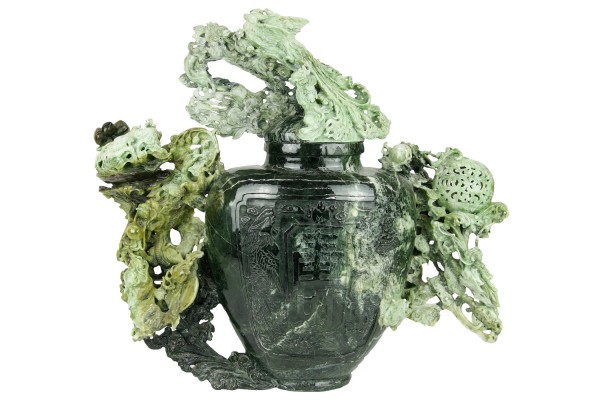 Vase 60x53x16cm, Burma Jade