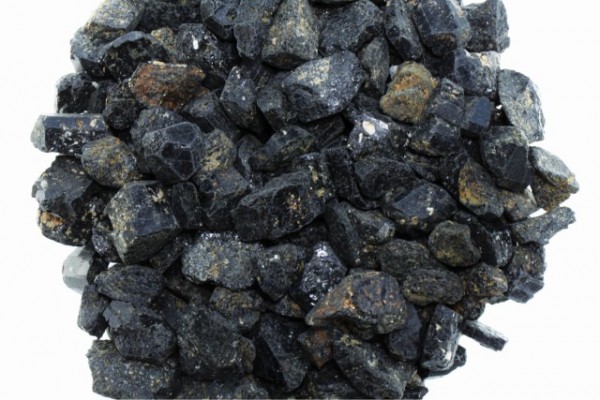 Rohstücke ca. 5-15mm, Turmalin schwarz