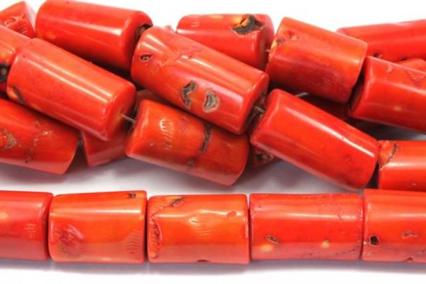Zylinderstrang 15-22x25-40mm/40cm, Astkoralle rot gefärbt
