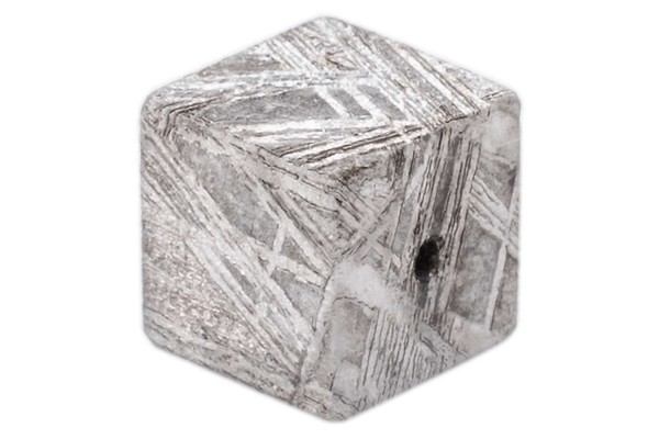 Würfel 6mm mit 1mm-Loch, Eisenmeteorit (Muonionalusta)